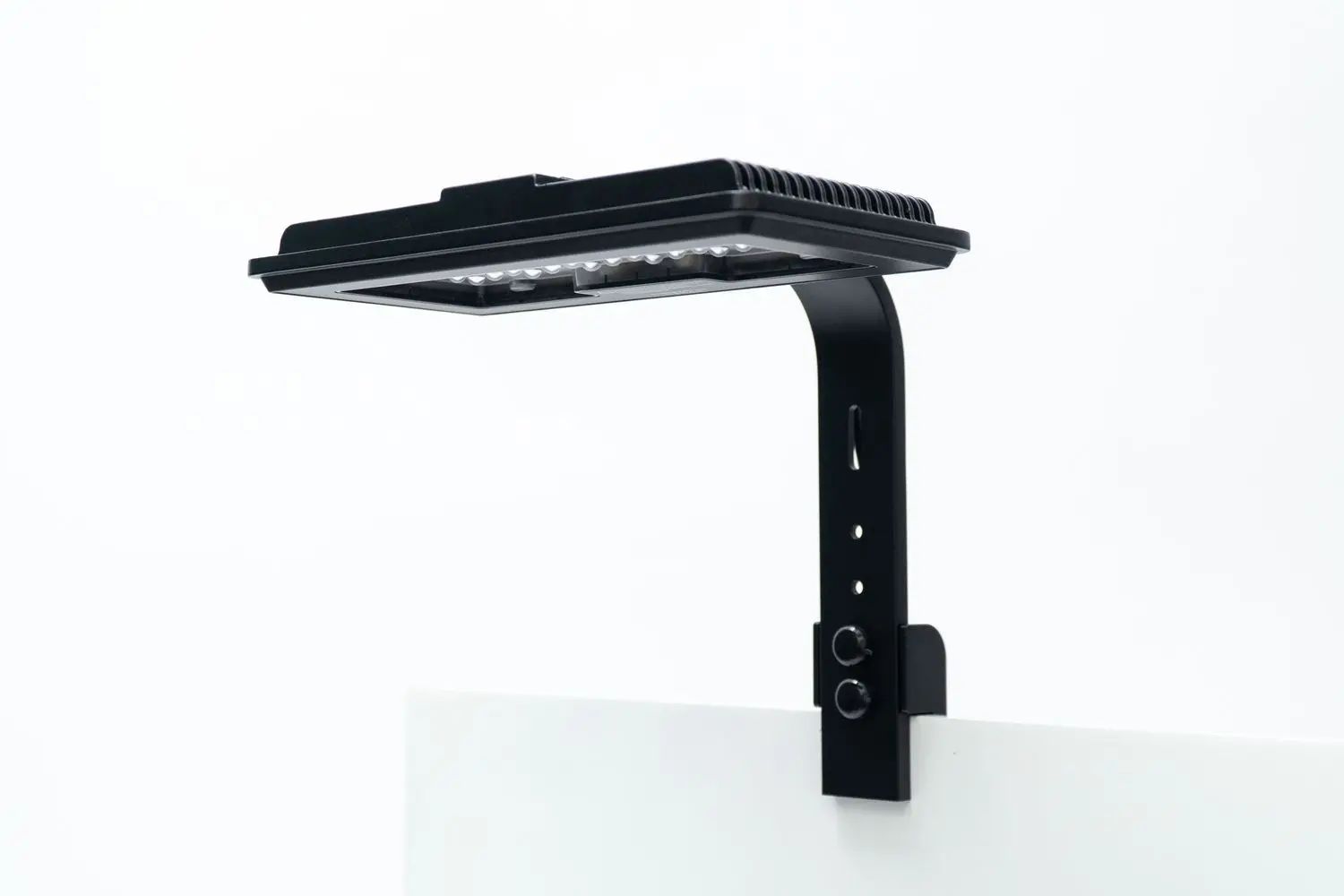 Jump MJ-L230/L230 レフジウム 43 LED - Refugium Light Nano のレビューと価格